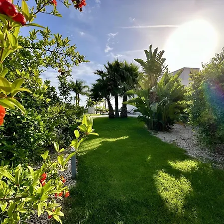 Apartahotel Ariaboutique 4*